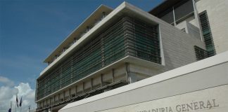 Tribunal impone medida de coerción a funcionaria implicada de violencia de género contra expareja