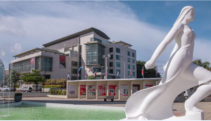 MP solicita prisión preventiva contra médico imputado de violar mujer en un centro médico