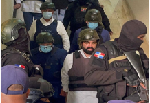 Exfuncionarios corruptos del PRM, defilan exibiendo el ultimo Wayyy de la moda en el Palacio de Justicia