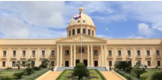 Condenan a 30 años de prisión a hombre que intentó matar expareja en Santiago